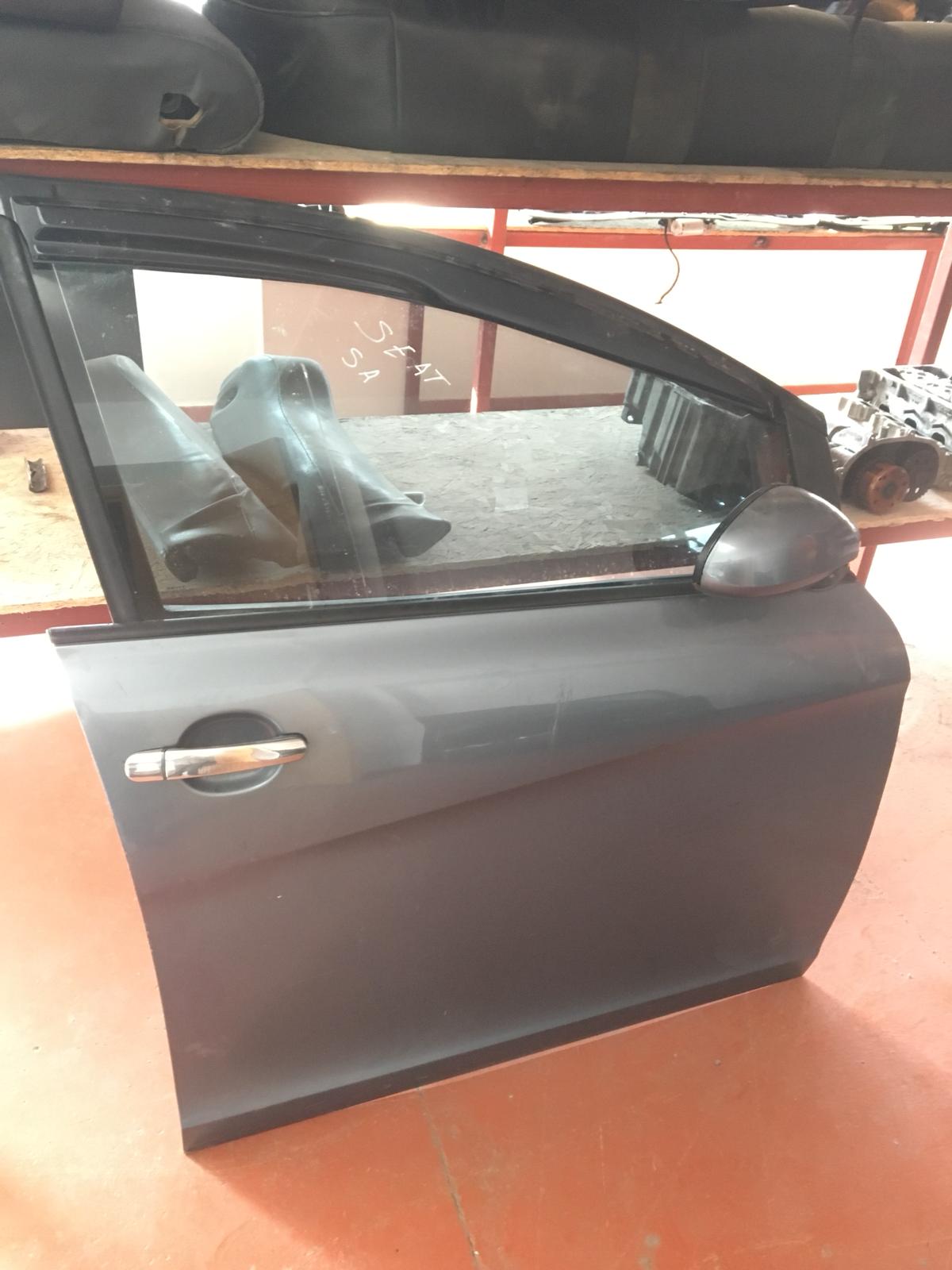 Seat altea sağ ön kapı 2012 model